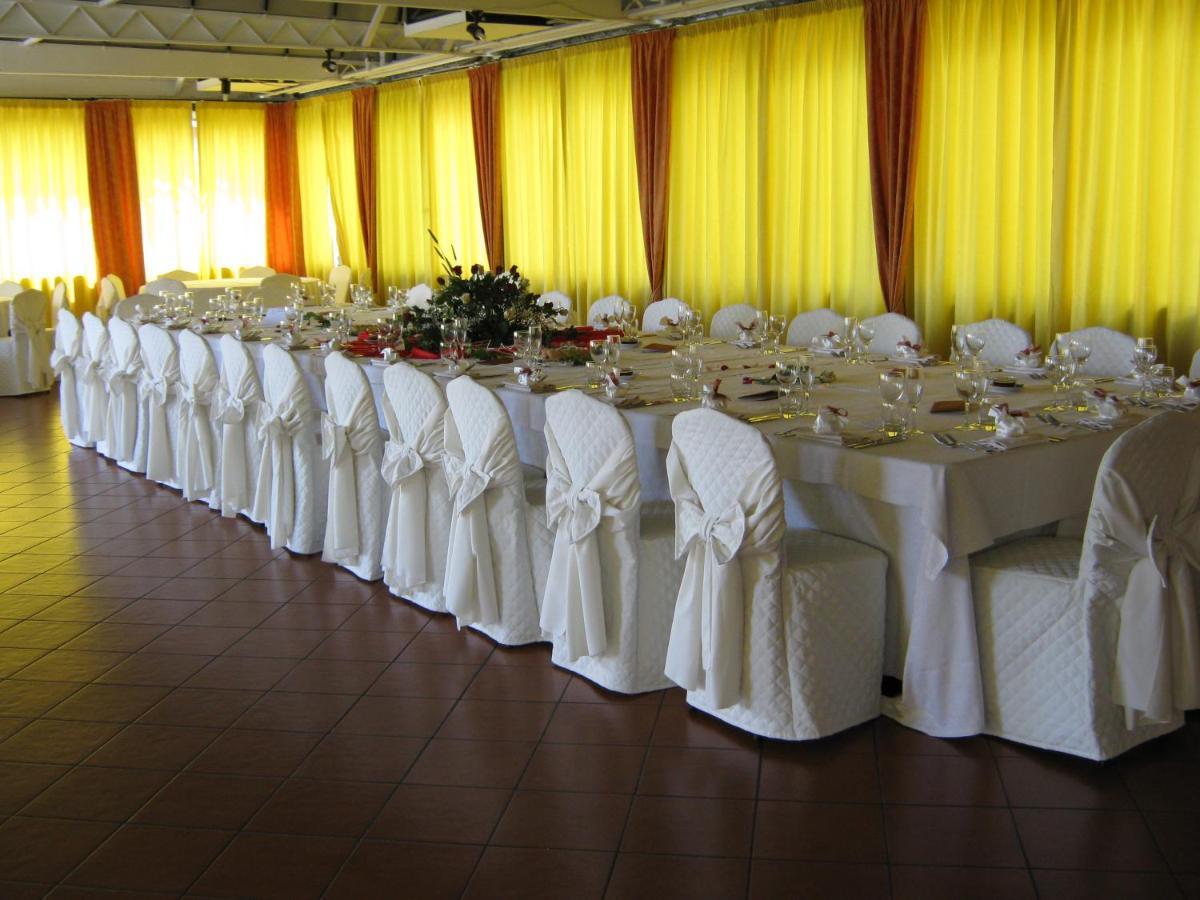 אטרי Hotel Du Parc מראה חיצוני תמונה