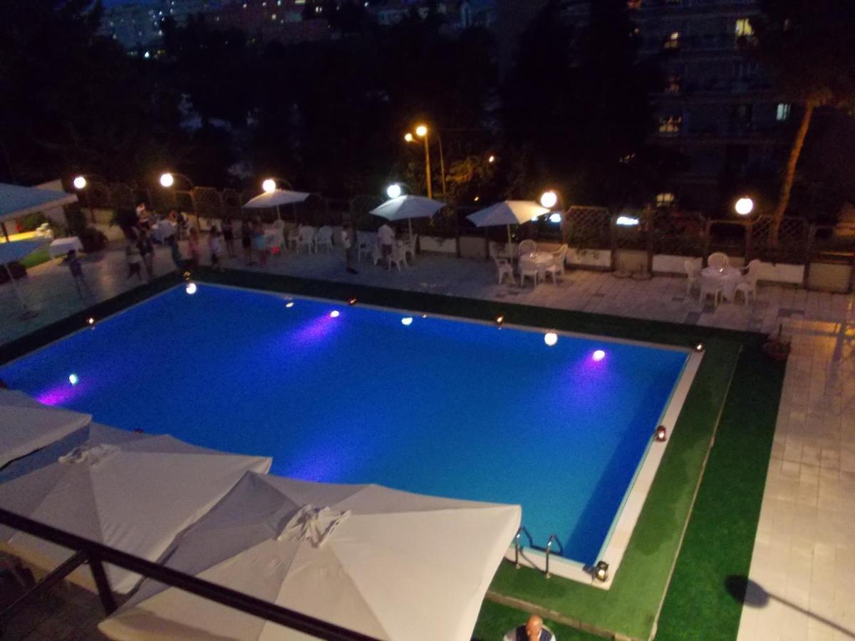 אטרי Hotel Du Parc מראה חיצוני תמונה