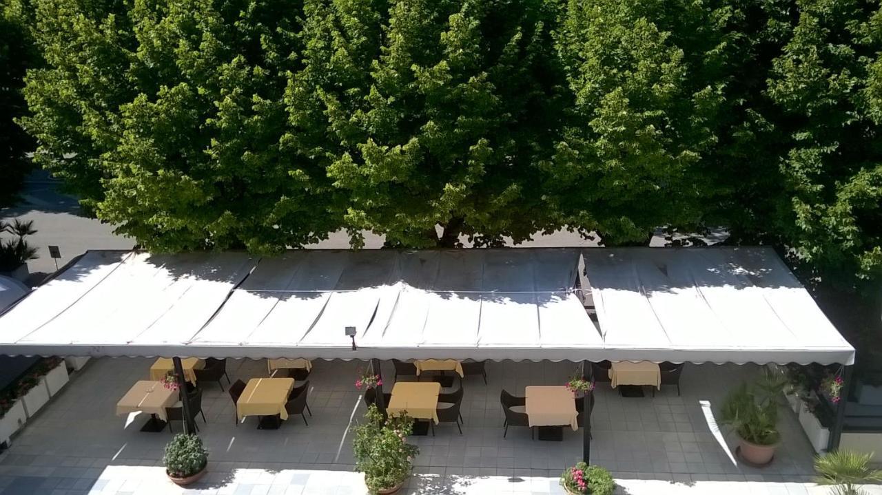 אטרי Hotel Du Parc מראה חיצוני תמונה