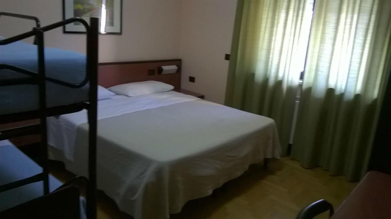 אטרי Hotel Du Parc מראה חיצוני תמונה