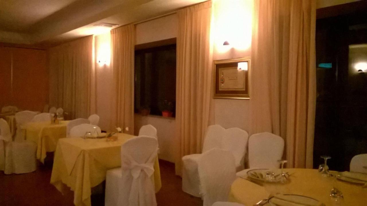 אטרי Hotel Du Parc מראה חיצוני תמונה