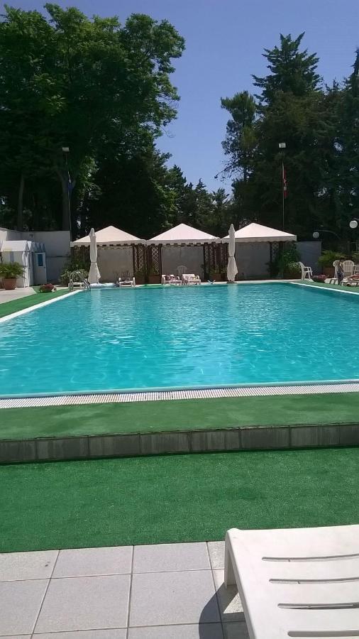 אטרי Hotel Du Parc מראה חיצוני תמונה