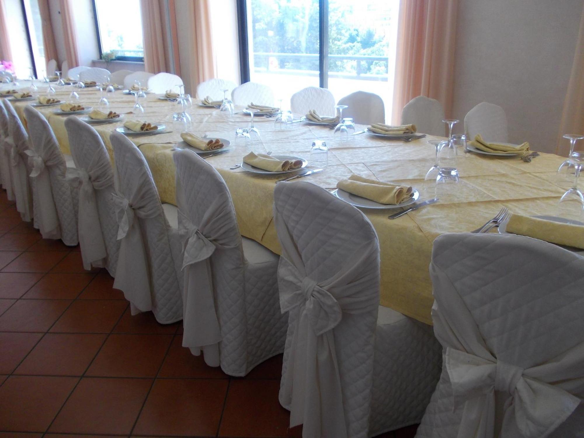 אטרי Hotel Du Parc מראה חיצוני תמונה